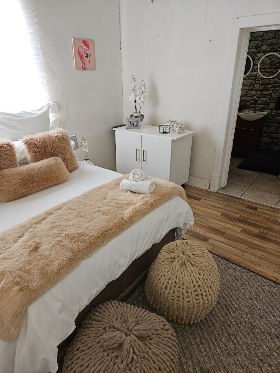 5 Bedroom Property for Sale in Villiers Free State